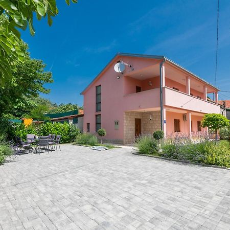 Villa Milla-Grubine Exteriör bild