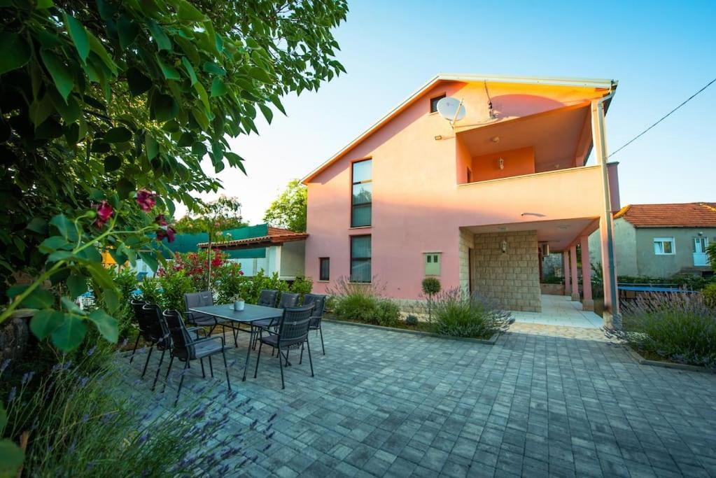 Villa Milla-Grubine Exteriör bild