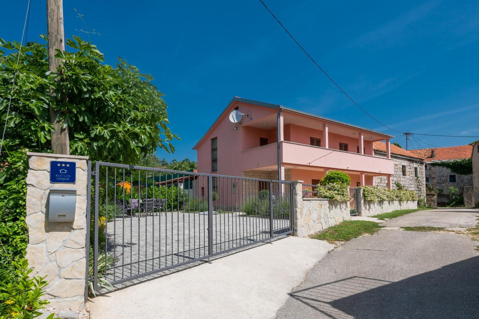 Villa Milla-Grubine Exteriör bild
