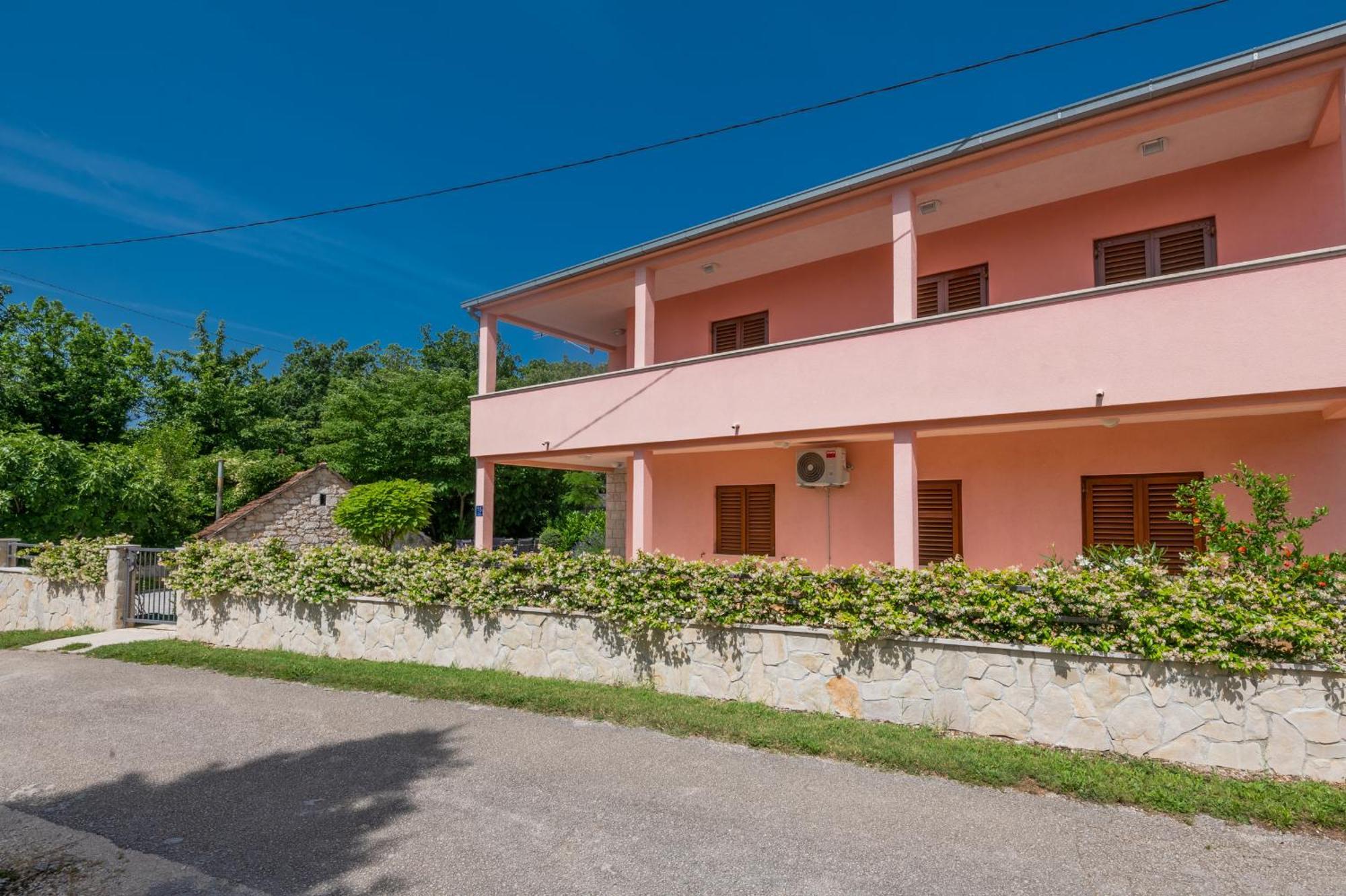 Villa Milla-Grubine Exteriör bild